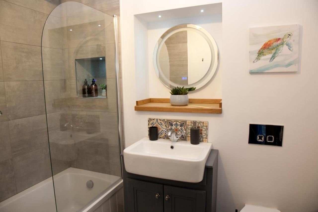 Little Elm - Luxury Home From Home, Free Parking, 30-40 Mins Walk From Bath City Centre Ngoại thất bức ảnh